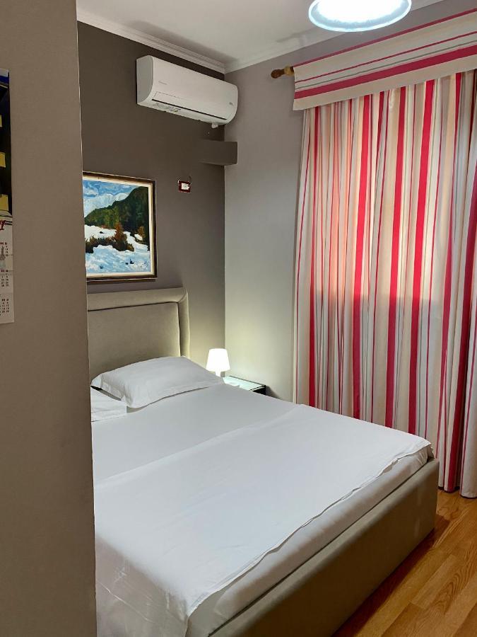 Hotel Bojko Vlorë Exteriör bild