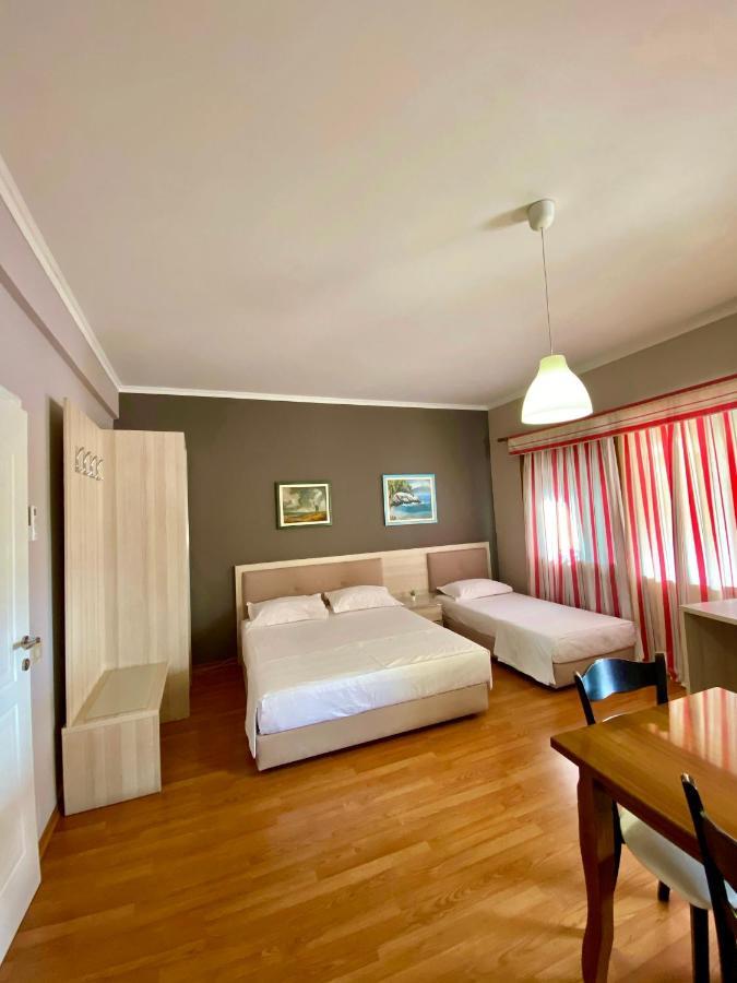 Hotel Bojko Vlorë Exteriör bild