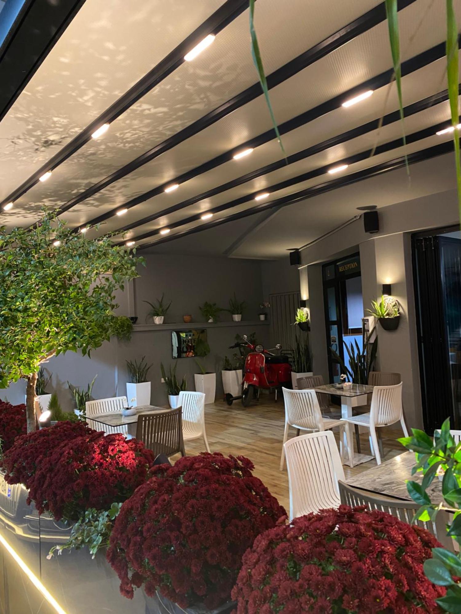 Hotel Bojko Vlorë Exteriör bild