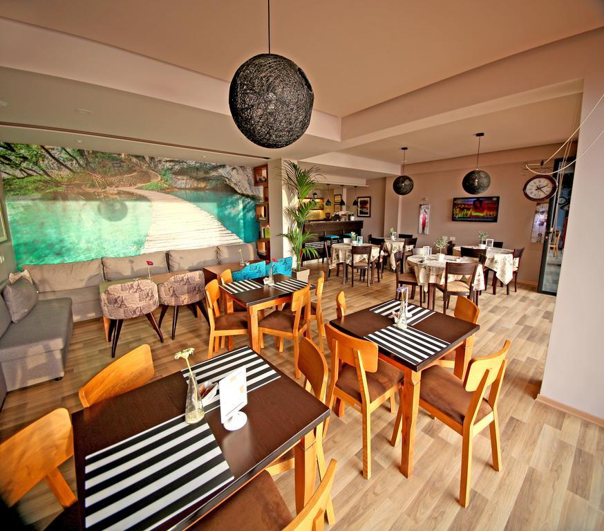Hotel Bojko Vlorë Exteriör bild