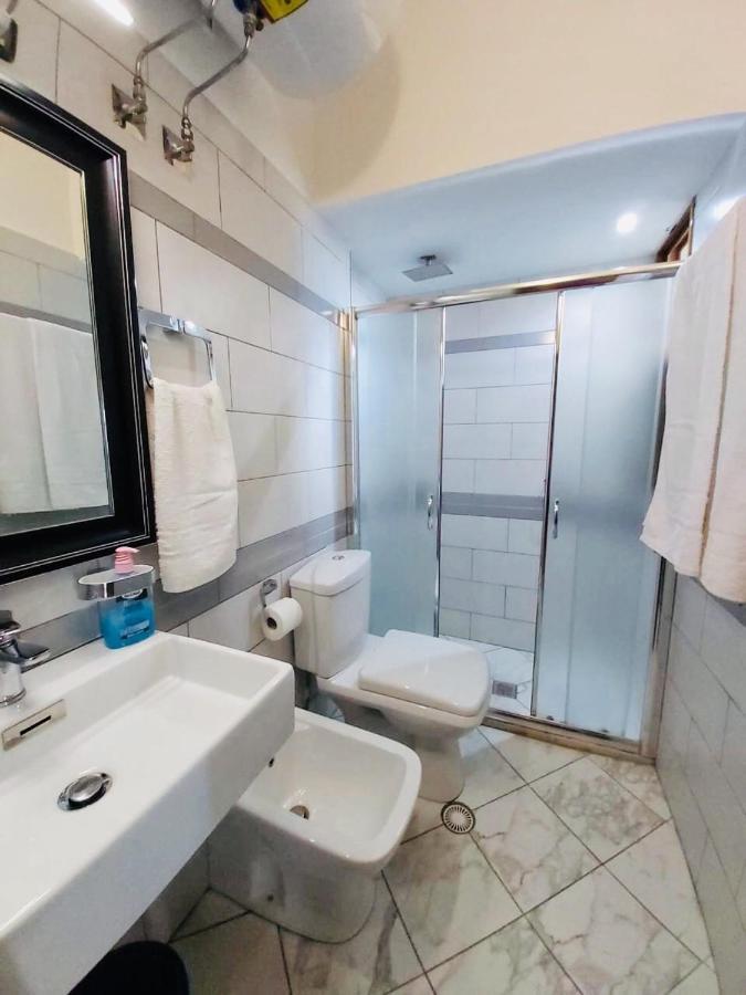 Hotel Bojko Vlorë Exteriör bild
